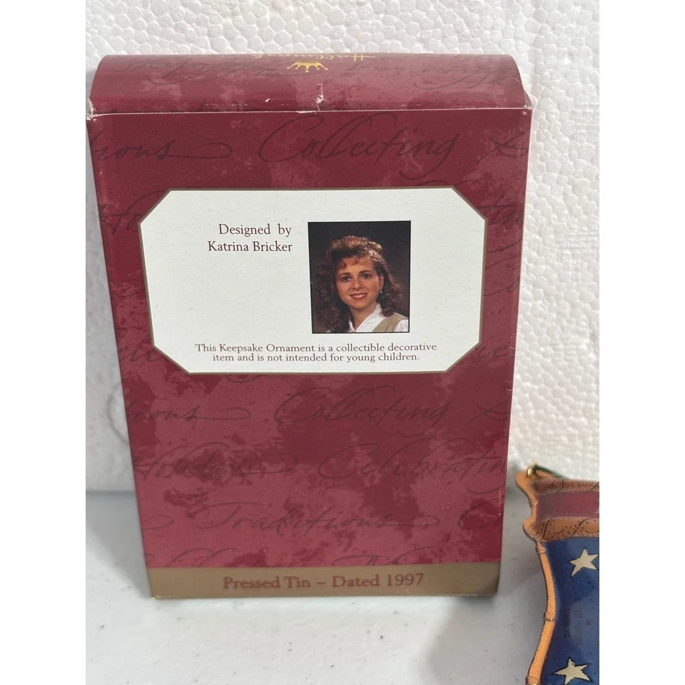 Hallmark Keepsake Ornament Daughter‎ Pressed Tin Dated 1997 Christmas Stocking
